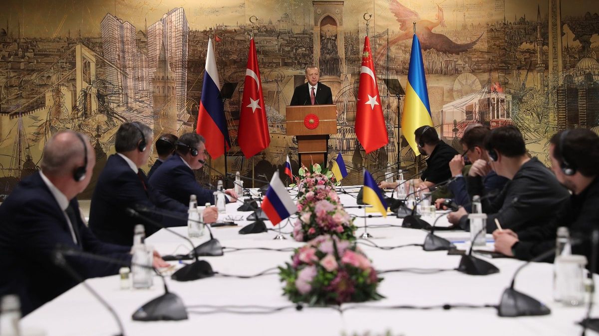 Ukrajina a Rusko měly před dvěma lety mírovou dohodu na dosah